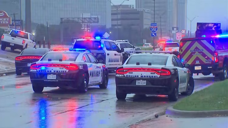 Teksas’ta Keskin Nişancı Dehşeti: Dallas’ta Silahlı Saldırı;
