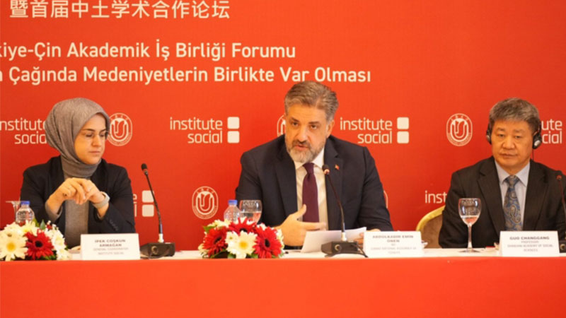 Türkiye-Çin İşbirliği Forumu’nun açılış konuşmasını Urfalı vekil yaptı;