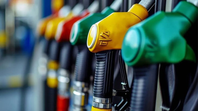 Benzine indirim geldi!;