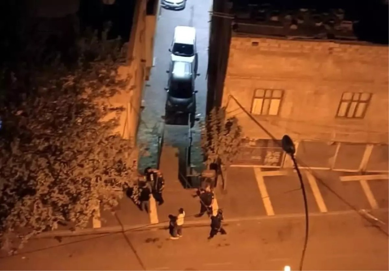 ŞANLIURFA'DA KARDEŞLERİN SİLAHLI KAVGASI;