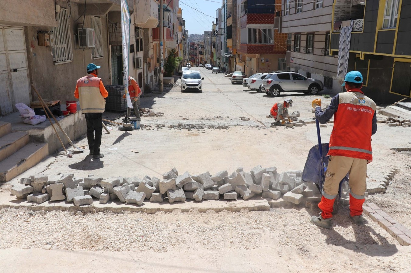 MUHTARLAR, ÜSTYAPI HİZMETLERİ İÇİN BAŞKAN CANPOLAT’A TEŞEKKÜR ETTİ;