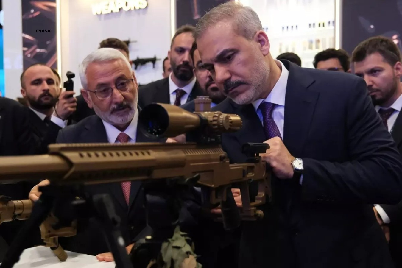 ASKERİ HAREKAT MESAJI VEREN BAKAN FİDAN'IN GÖRÜNTÜSÜ OLAY OLDU;
