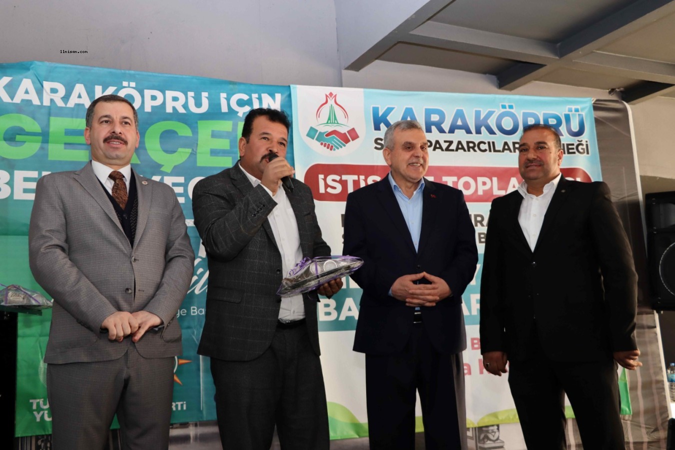 PAZAR ESNAFINDAN BAŞKAN BAYDİLLİ VE BAŞKAN BEYAZGÜL'E TAM DESTEK;