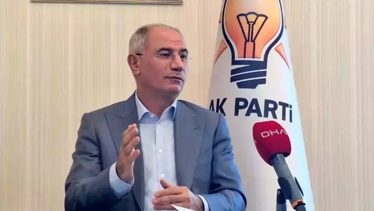 AK Parti'li Efkan Ala'dan, Özgür Özel'e 'Boykot' tepkisi;