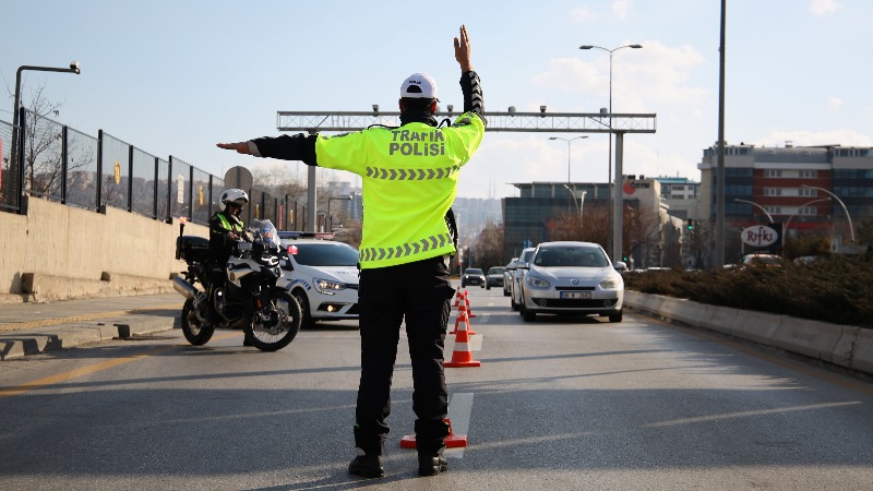 Yaz aylarında trafik kabusu! Vali Şıldak devreye girdi: Denetimleri arttırıyoruz