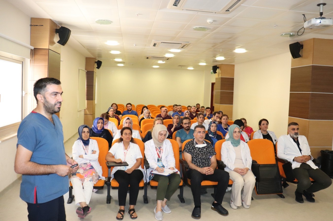 Şanlıurfa’da doktorlara Kırım Kongo eğitimi verildi;