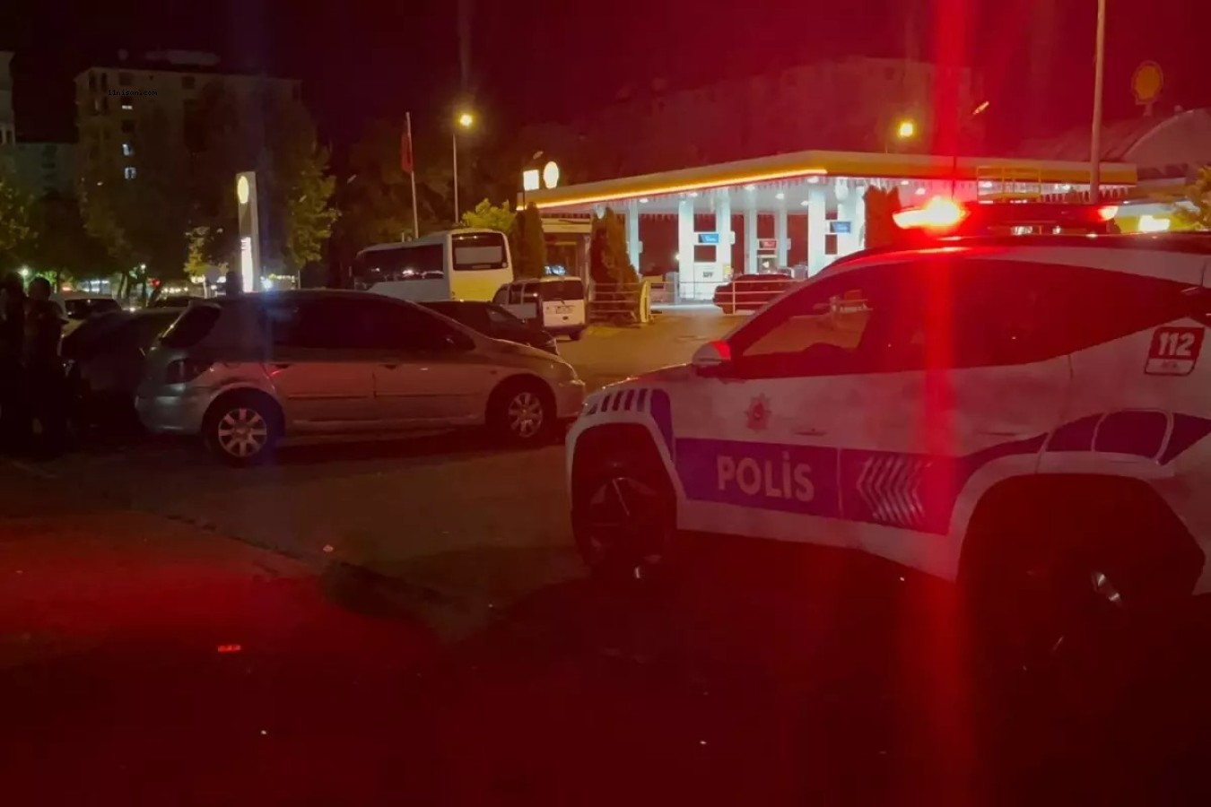 KIZLAR ARASINDAKİ KAVGA KANLI BİTİ;