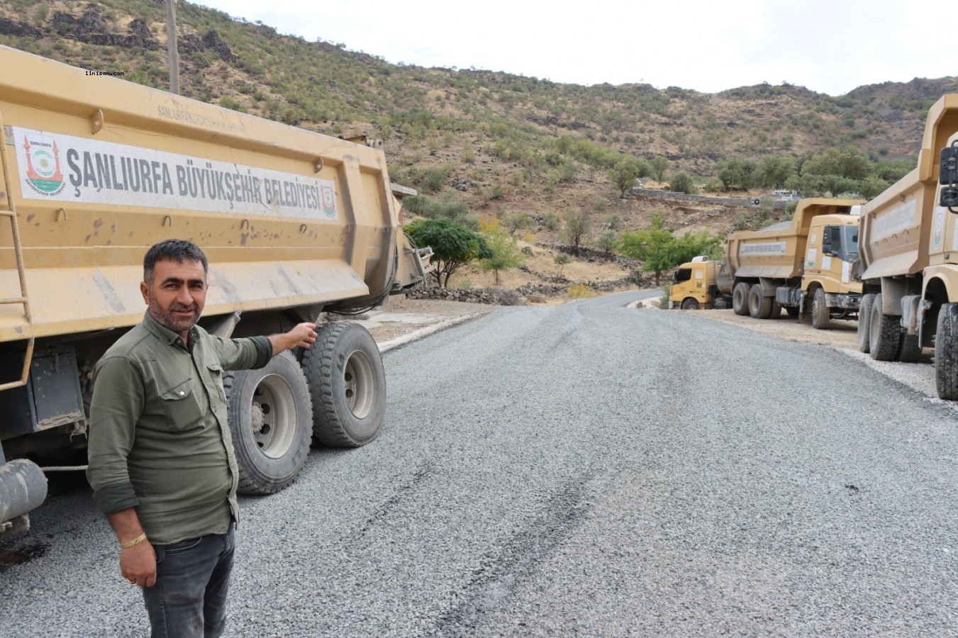 Siverek kırsalında yollar asfaltla kaplanıyor;