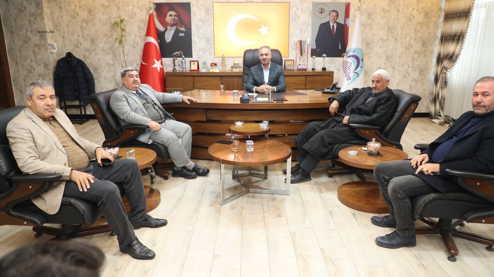 Başkan Kuş Muhtar ve Vatandaşlarla Buluştu;