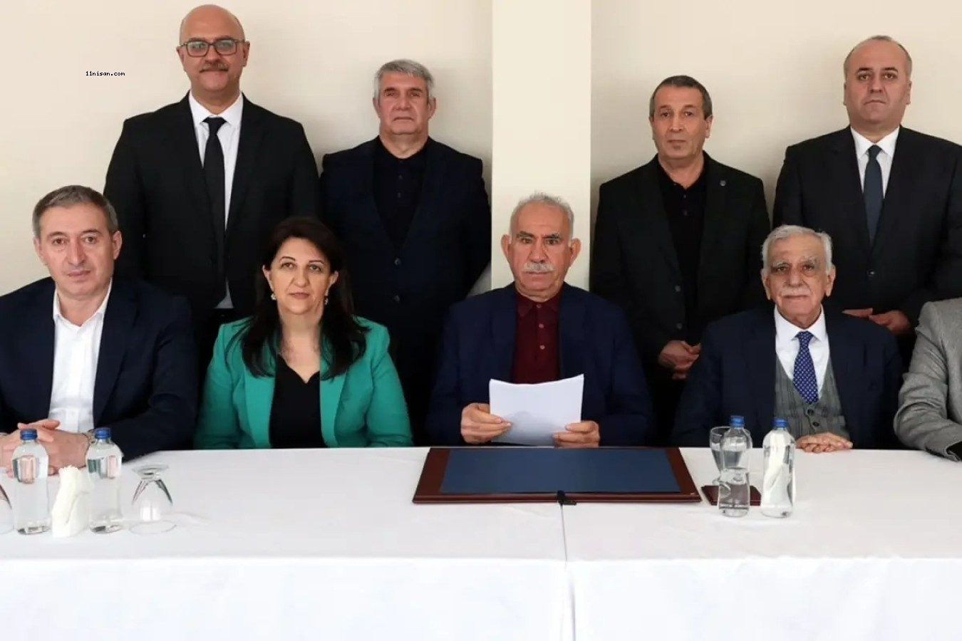 KOMİSYON SONRASI İLK ZİYARET! ÖCALAN'IN 3 KİLİT KONUDA UYARISI VAR;