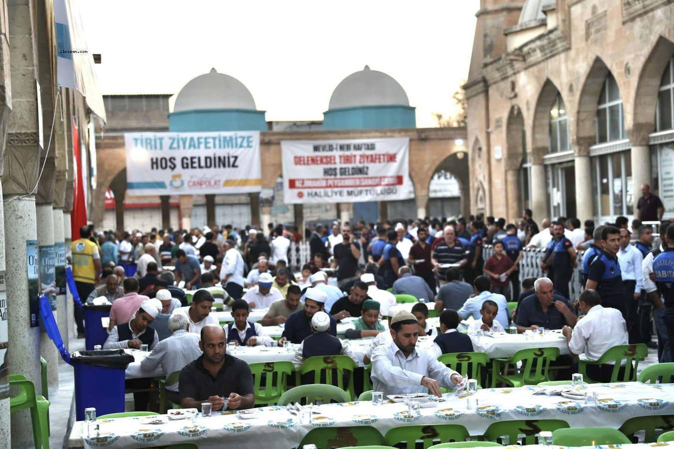 Urfa’da binlerce vatandaşa tirit ikramı;