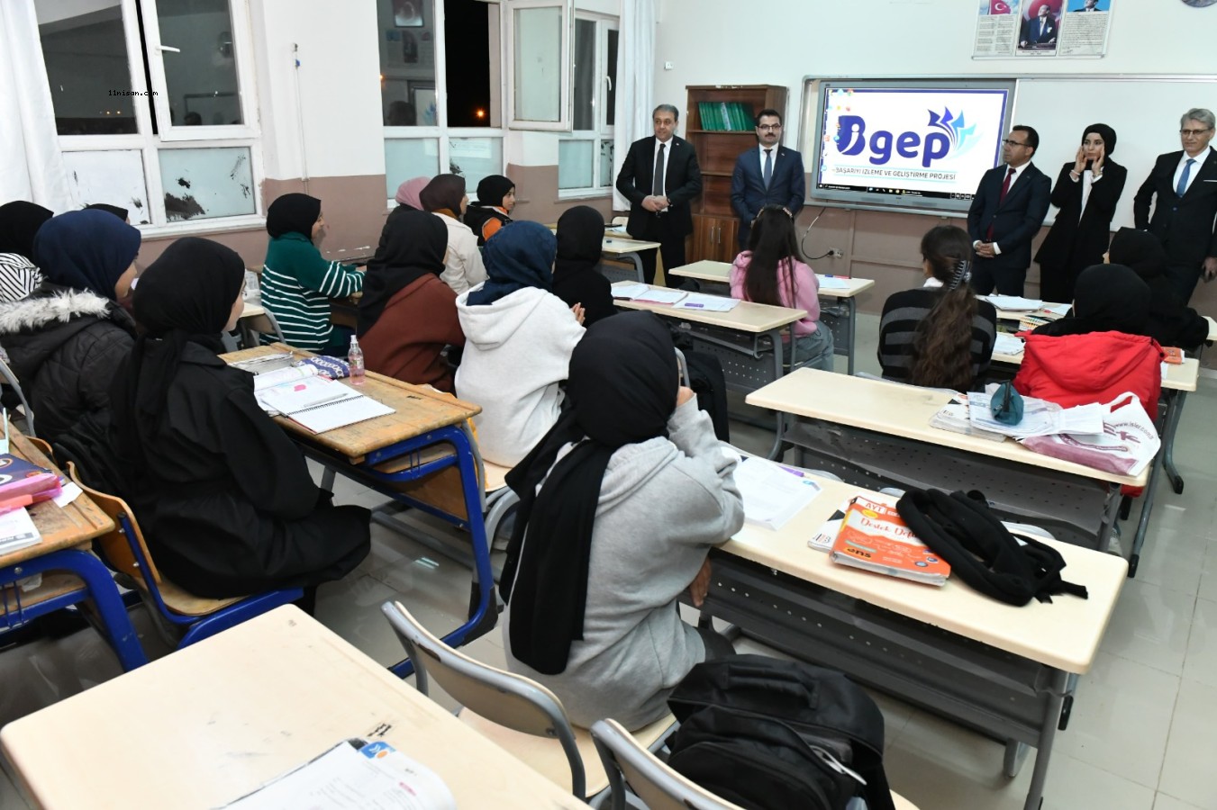 VALİ ŞILDAK’IN HARRAN’DA GÜNDEMİ EĞİTİM OLDU