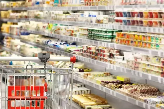 ZİNCİR MARKETLERDE SATILAN PEYNİR MARKASI YAPTIĞI HİLEYİ KABUL ETTİ...